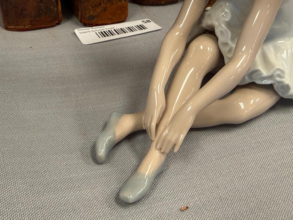 NAO LLADRO FINE PORCELAIN FIGURINE SITTING BALLERINA MADE IN SPAIN - 3
