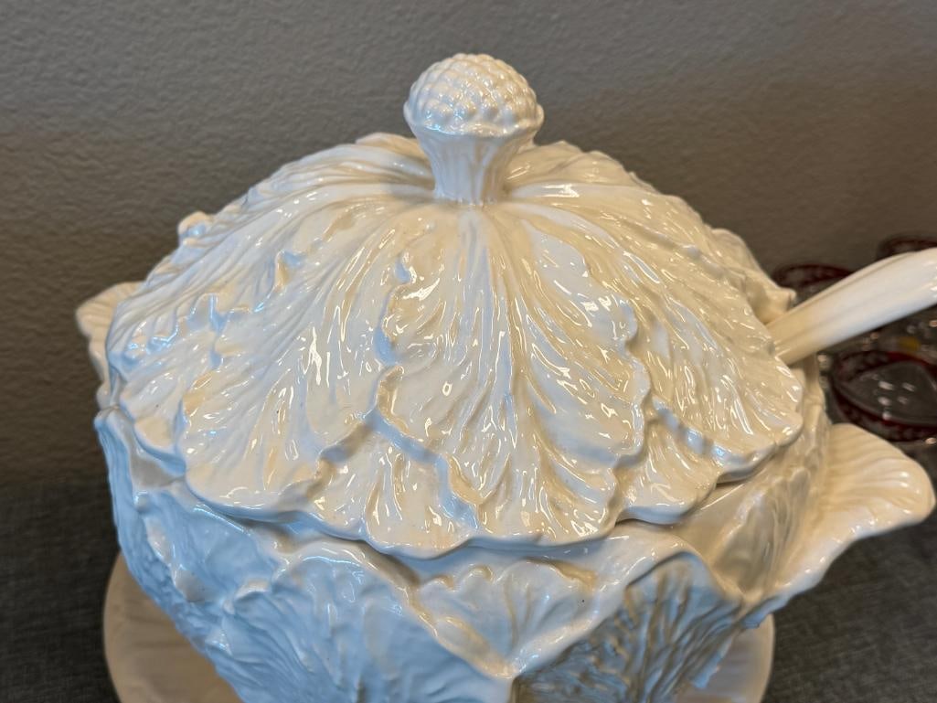1978 WHITTIER POTTERY WHITE CABBAGE SOUP TUREEN WITH BOTTOM PLATE AND LADDLE - 3
