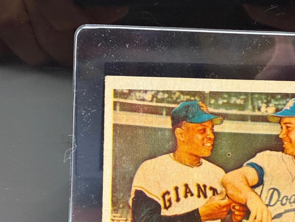 1958 TOPPS # 436 WILLIE MAYS DUKE SNIDER RIVAL FENCE BUSTERS BASEBALL CARD - 5