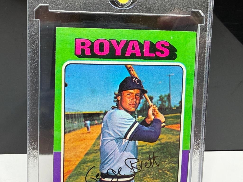 1975 TOPPS #228 GEORGE BRETT ROOKIE BASEBALL CARD - 2