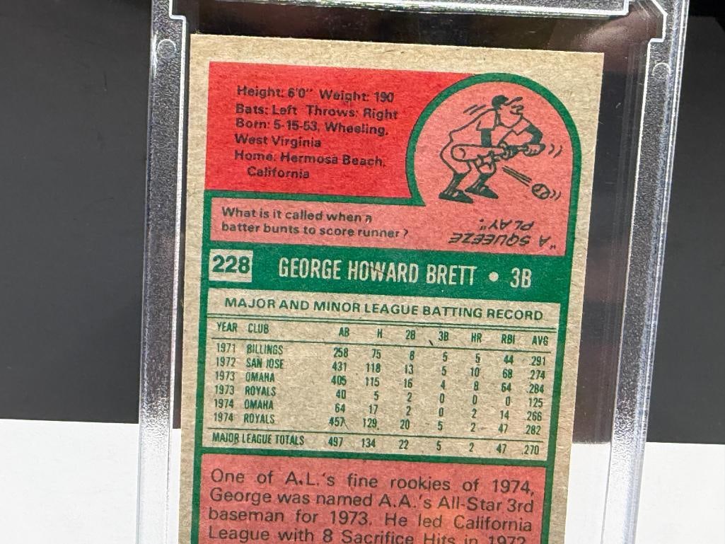1975 TOPPS #228 GEORGE BRETT ROOKIE BASEBALL CARD - 7