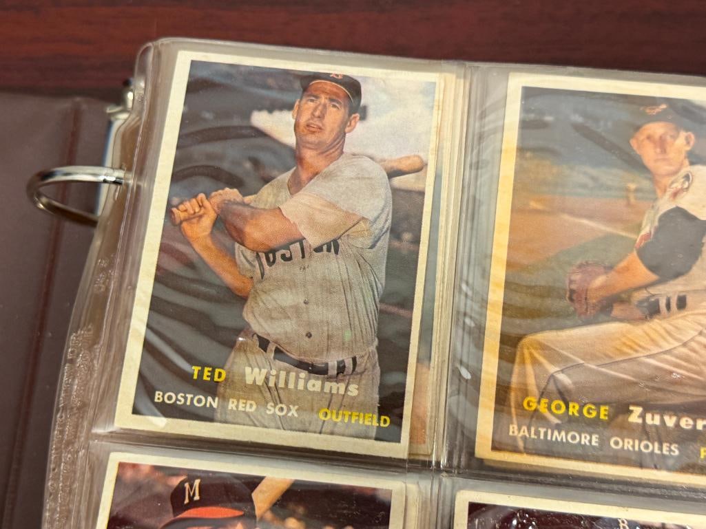 1957 TOPPS BASEBALL CARD SET - 2