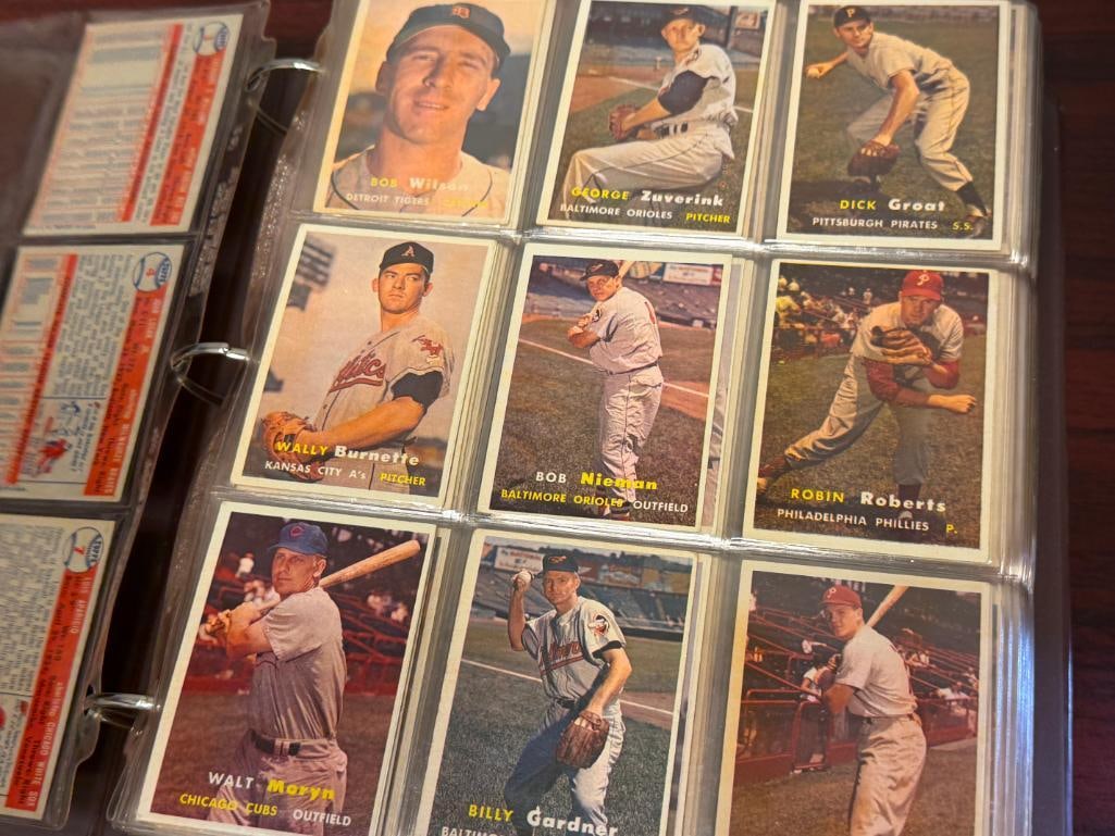 1957 TOPPS BASEBALL CARD SET - 5