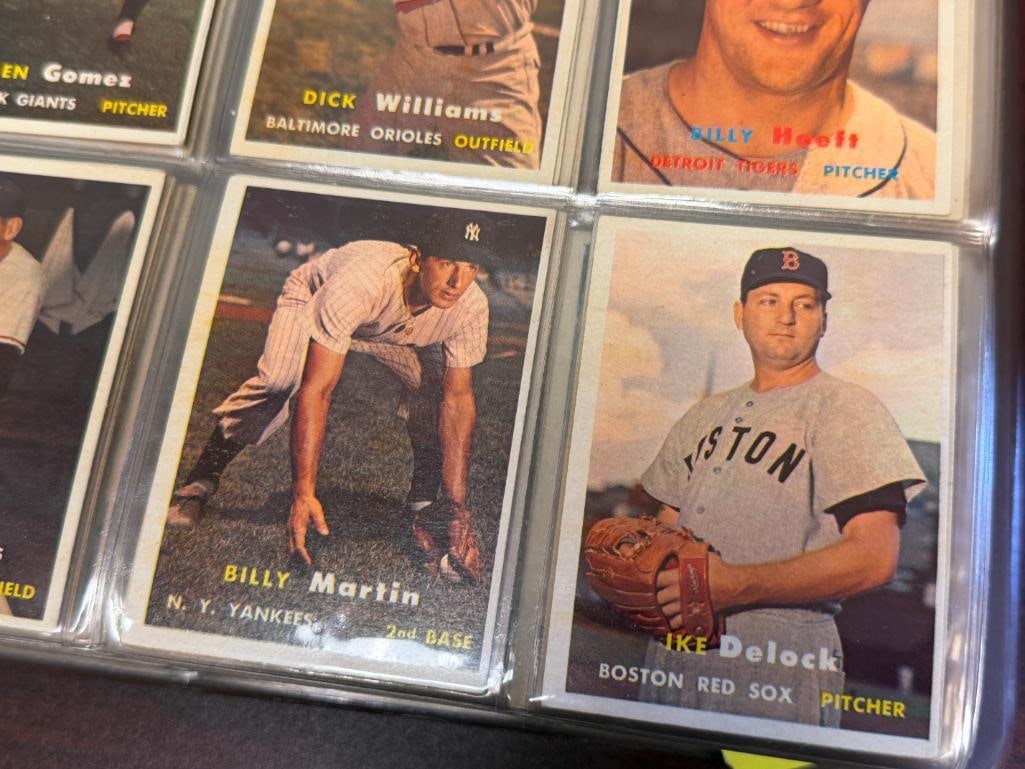 1957 TOPPS BASEBALL CARD SET - 9