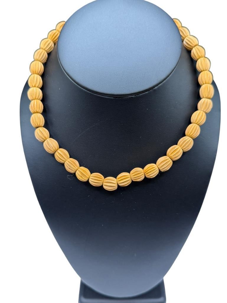 VINTAGE SANDALWOOD NECKLACE FROM HANA MAUI, HAWAII: COMES WITH NOTE FOR PROMINENCE, GOLD FILLED CLASP 15", 3/8" BEADS