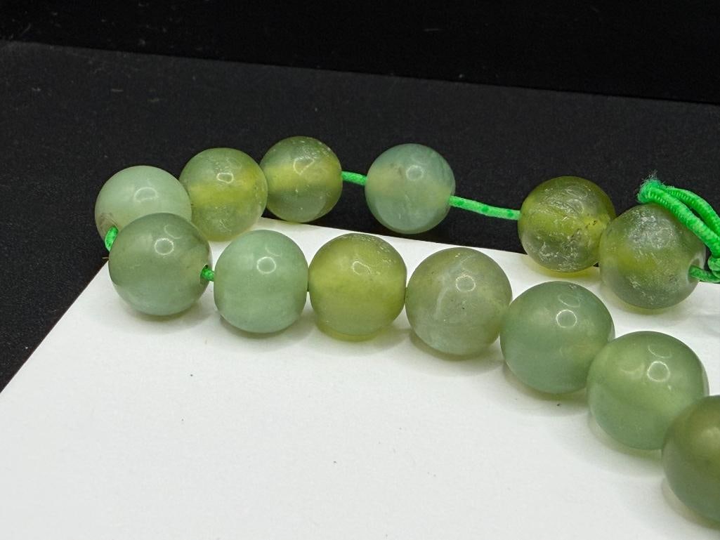 GREEN JADE BEAD BRACELET - 3