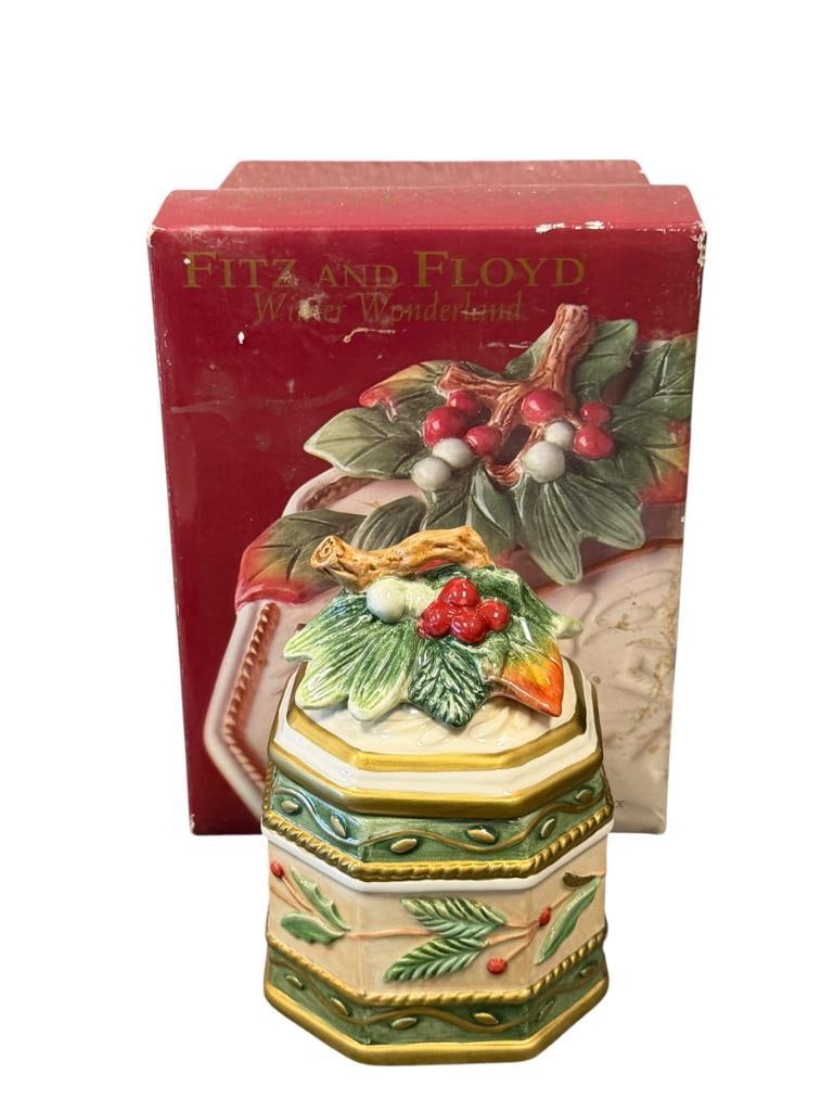 FITS AND FLOYD HOLIDAY WINTER WONDERLAND LIDDED BOX: INCLUDES ORIGINAL BOX 5 1/4" H 