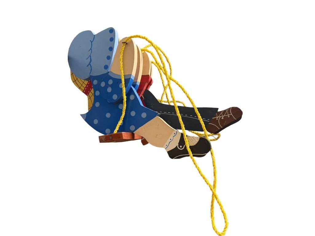PAIR OF VINTAGE FOLK ART WOODEN SWINGING GIRL AND BOY FIGURES (1 of 10)
