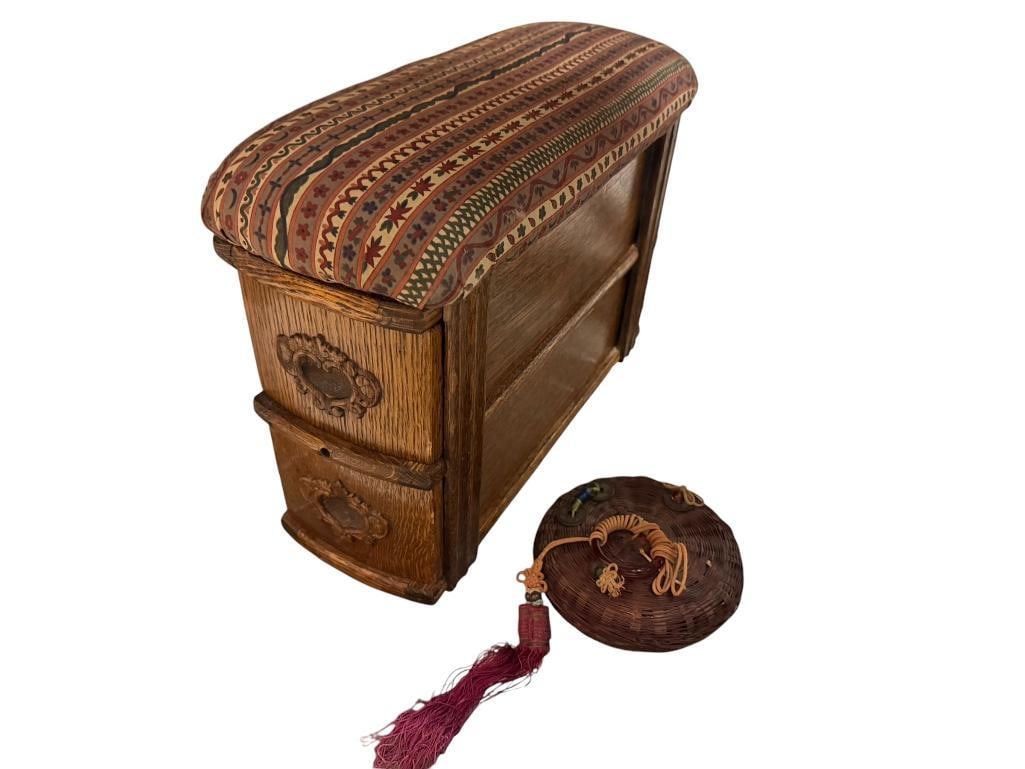 UNQIUE SEWING COLLECTIBLES INCLUDING TIGER OAK PADDED STORAGE FROM ORIGINAL SEWING CABINET (1 of 13)