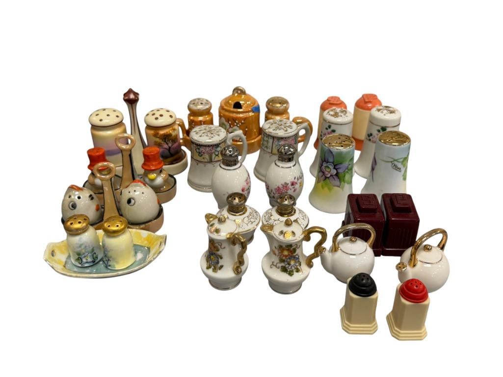 VINTAGE / MID-CENTURY SALT AND PEPPER SHAKER COLLECTION, PORCELIAN, CHINA, LUSTERWARE, HAND PAINTED (1 of 10)