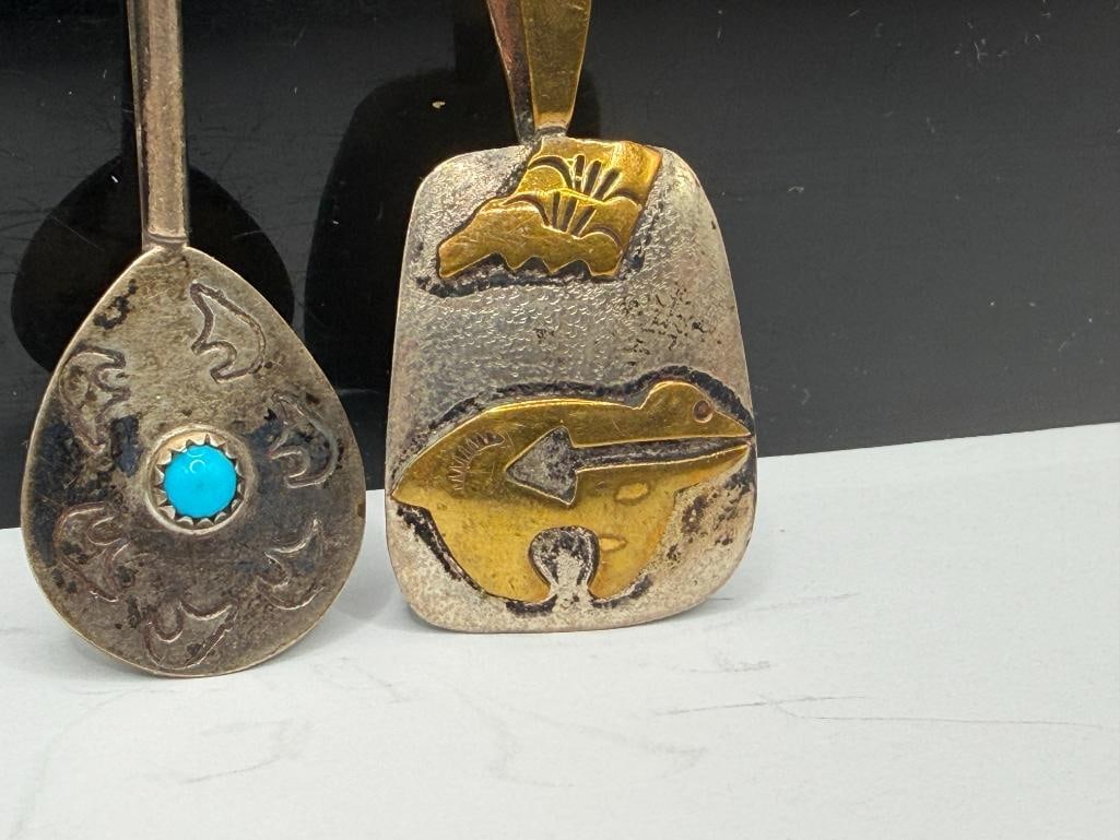 TWO NATIVE AMERICAN STERLING SILVER BEAR FETISH PENDANTS INCLUDING ONE WITH TURQUOISE - 4