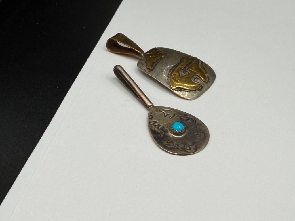TWO NATIVE AMERICAN STERLING SILVER BEAR FETISH PENDANTS INCLUDING ONE WITH TURQUOISE - 5