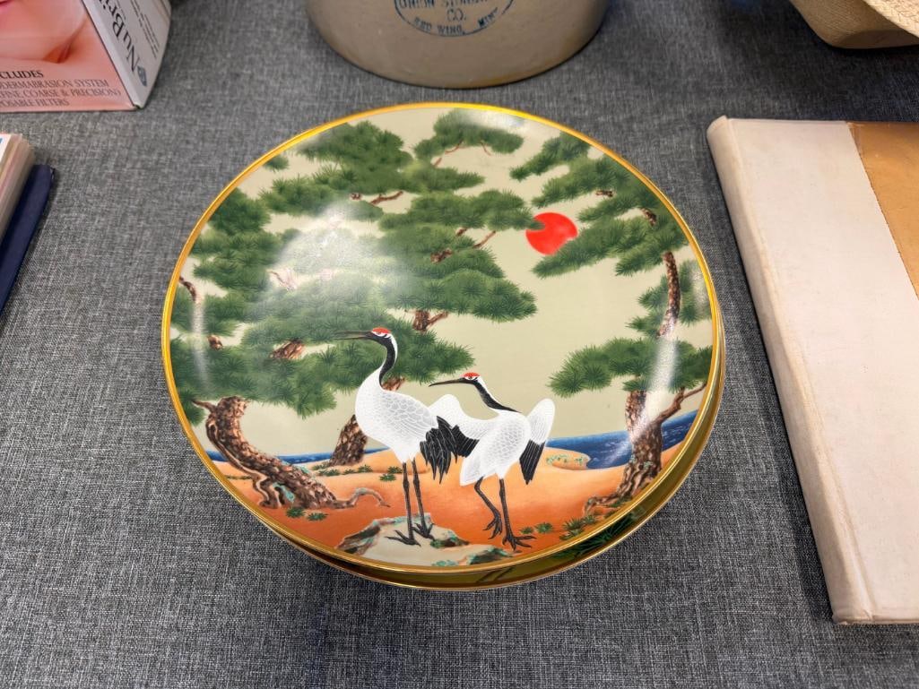 1979 FRANKLIN MINT PORCELAIN PLATES BIRDS AND FLOWERS OF THE ORIENT COLLECTION BY NAOKOO NOBATA - 2