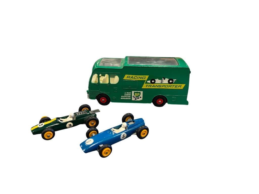 MATCHBOX / LESNEY VINTAGE DIE-CAST TOY CARS RACING TEAM TRANSPORT, LOTUS, AND FORMULA 1 RACE CAR (1 of 19)