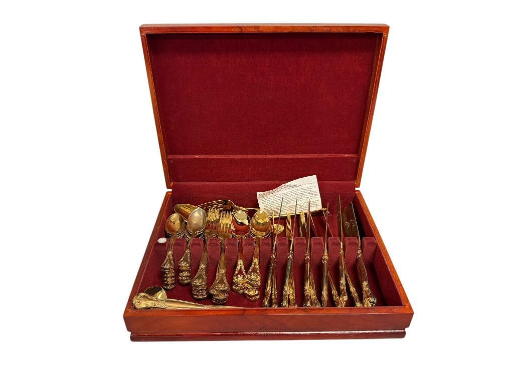 GODINGER GOLD PLATED STAINLESS STEEL FLATWARE SET WITH CHEST (1 of 9)
