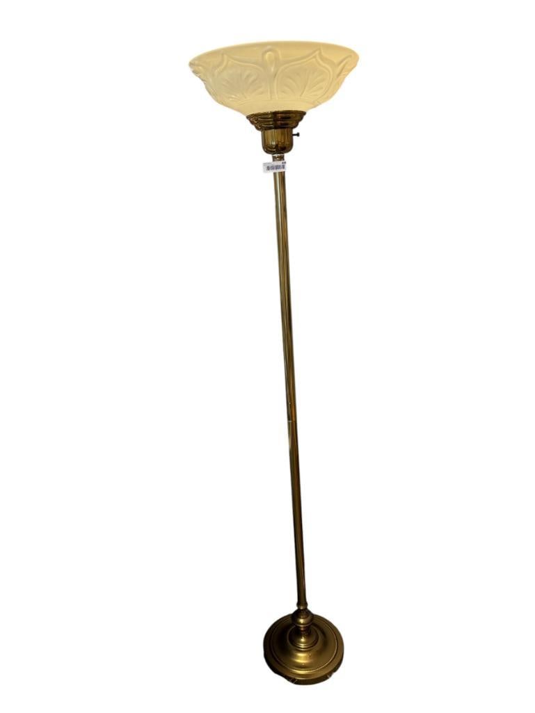 VINTAGE BRASS TORCHERE FLOOR LAMP WITH PLASTIC RELIEF SHADE (1 of 7)
