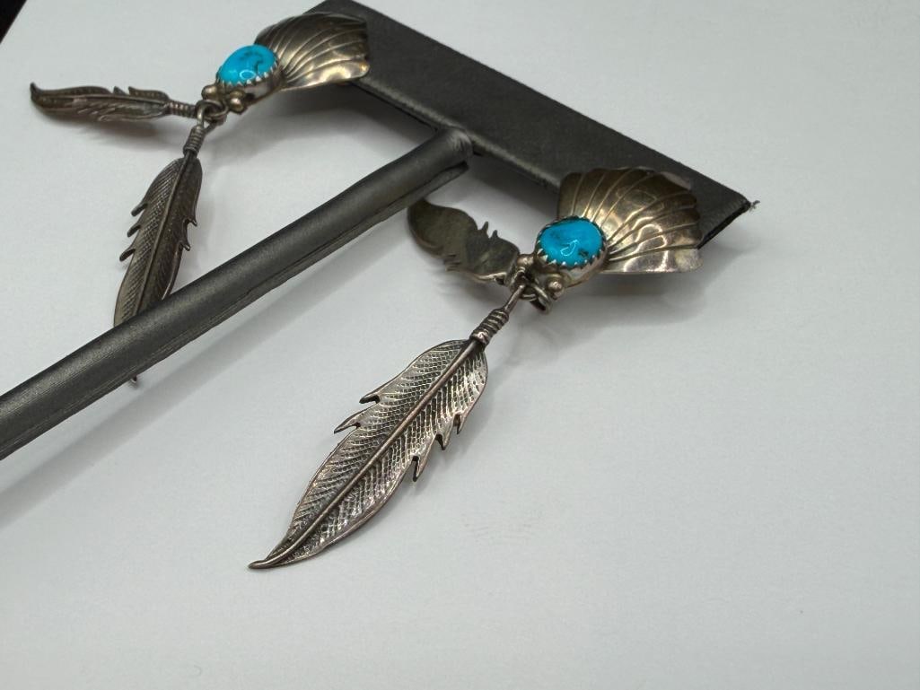 PAIR OF NAVAJO ARTIST SIGNED STERLING SILVER TURQUOISE FEATHER DANGLE EARRINGS - 4