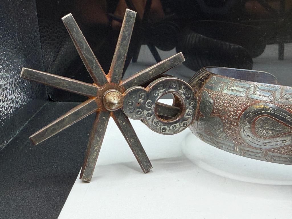 VINTAGE MEXICO ENGRAVED SPURS WITH FIGURAL FLOWER ACCENT - 10