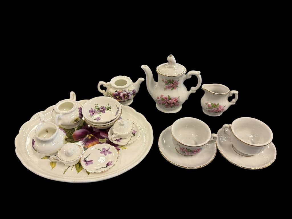 CONNOISSEUR AND ROEHLER ENGLISH AND GERMAN MINIATURE TEA SETS (1 of 16)
