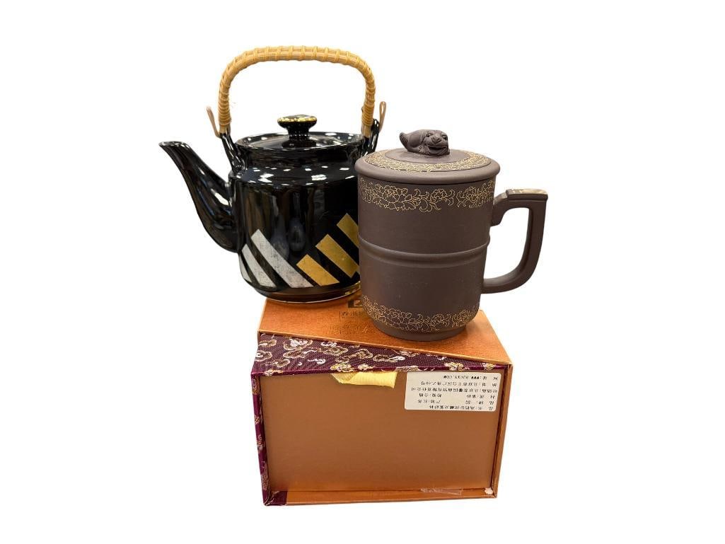 CHINESE YIXING CLAY TEA MUG WITH DRAGON HEAD BUILT IN STRAINER (1 of 19)