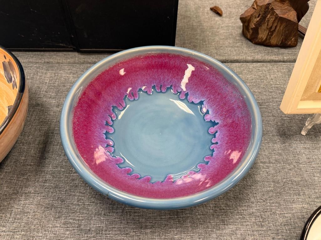 ASSORTED POTTERY DISHES FROM LOCAL POTTER JOE WINTER, VINTAGE CERASARDA ITALIAN BOWL AND HUNT DISH - 13