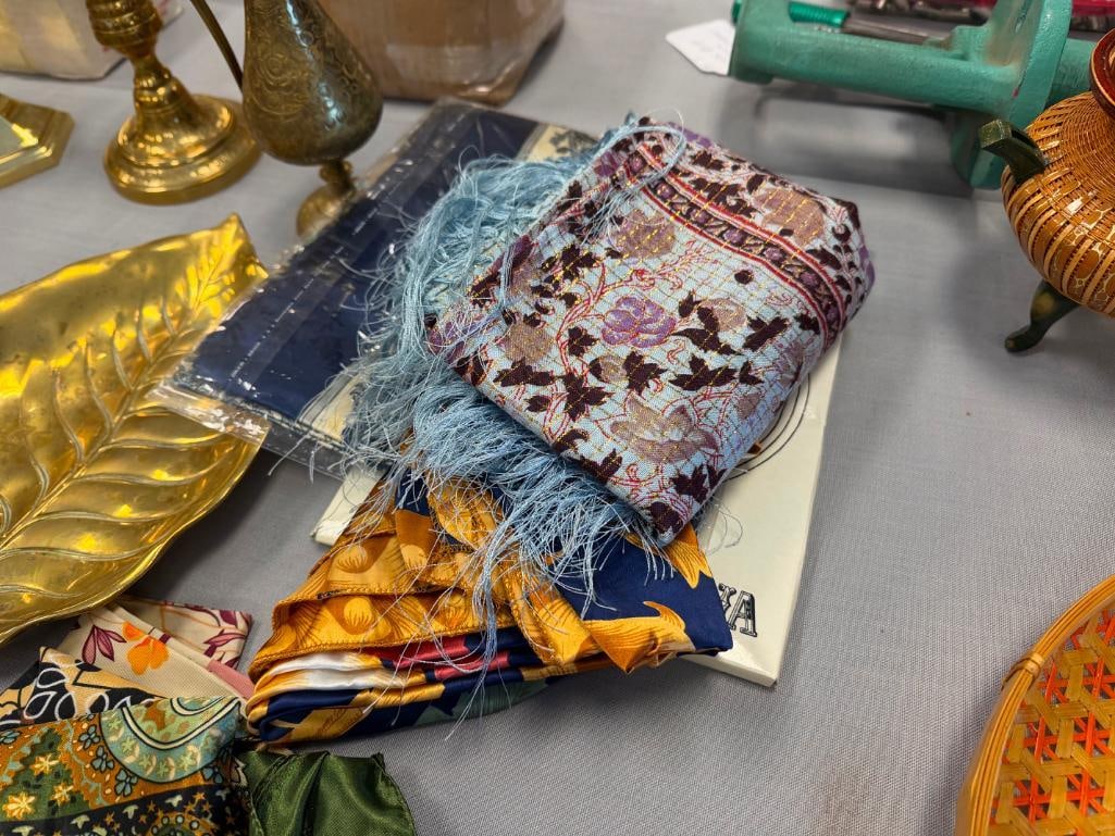SIX WOMAN SILK SCARVES - 9