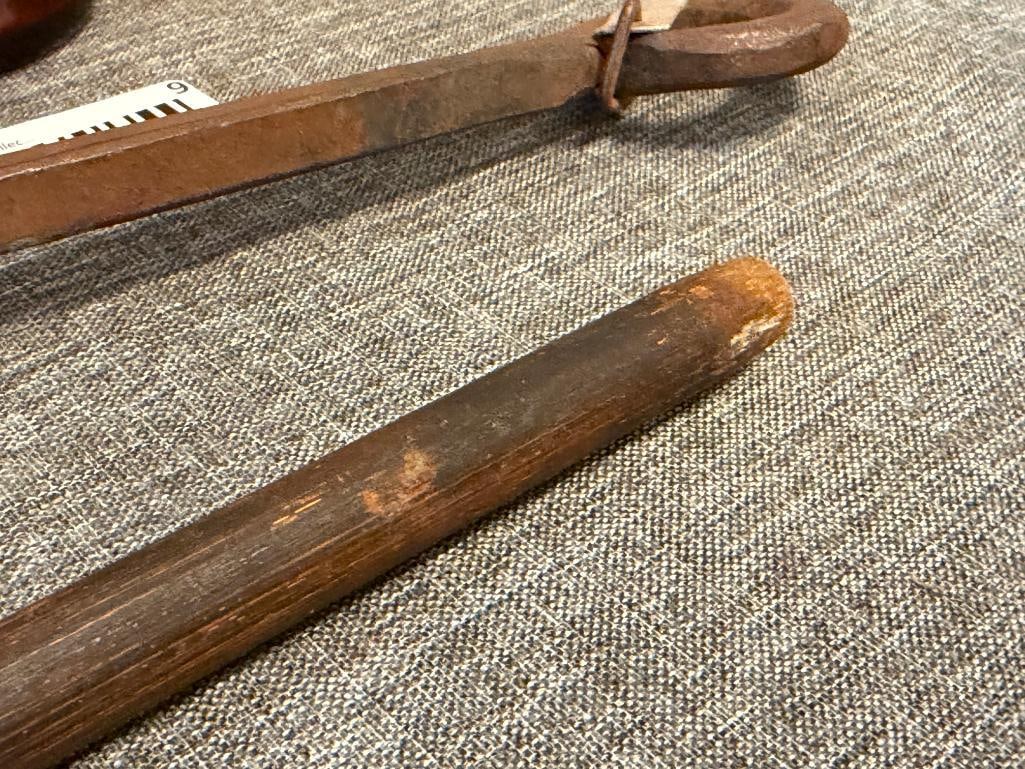 ANTIQUE BRITISH CANE WITH CARVED BONE HANDLE AND SILVER REPOUSSE COLLAR - 7