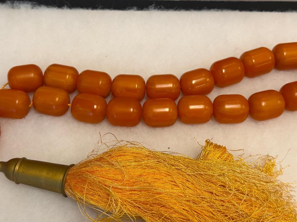 VINTAGE NATURAL BUTTERSCOTCH AMBER LARGE BEADED NECKLACE - 2