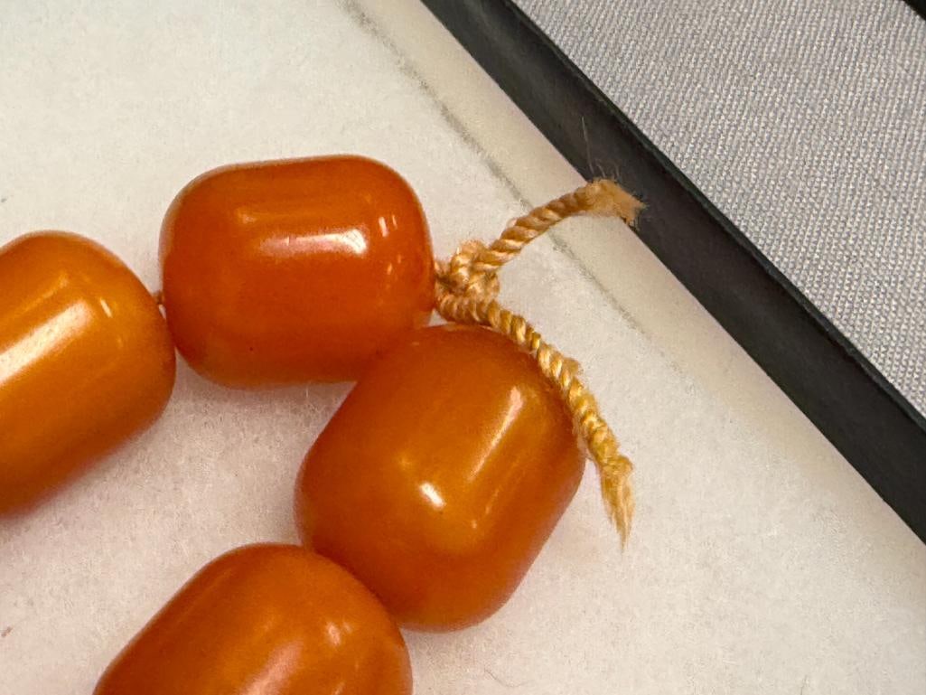 VINTAGE NATURAL BUTTERSCOTCH AMBER LARGE BEADED NECKLACE - 4