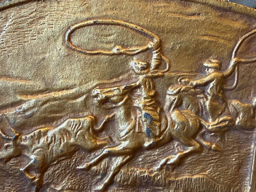 ANTIQUE HEAVY GILT CAST IRON WESTERN / COWBOY RELIEF BOOKENDS POSSIBLY HUBLEY CIRCA 1920'S - 3