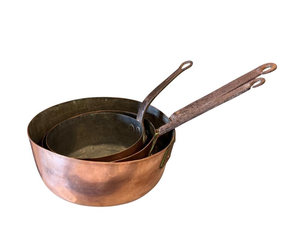 THREE VINTAGE SOLID COPPER POTS WITH HEAVY HAND FORGED IRON HANDLES (1 of 8)