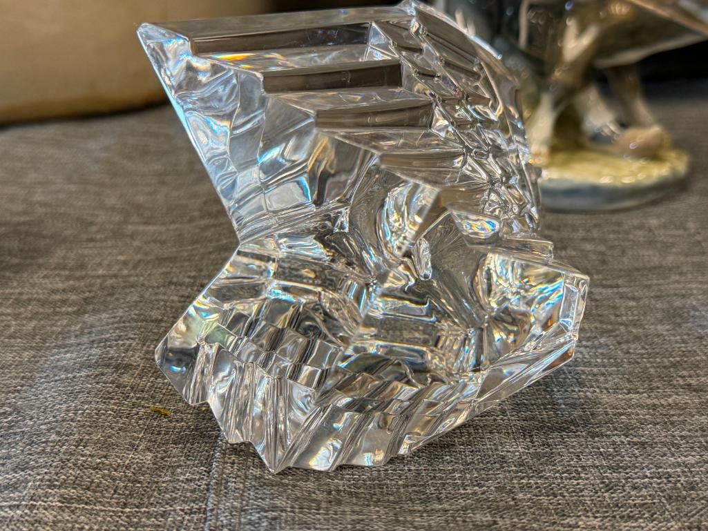1975 STEUBEN CRYSTAL EAGLE SCULPTURE DESIGNED BY DONALD POLLARD - 6