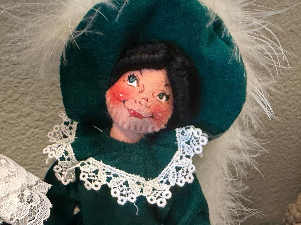 1998 ANNALEE MOBILITEE DOLLS STUFFED TEXTILE DOLLS GREAT AMERICAN ERAS SCENE THE GAY NINETIES - 4