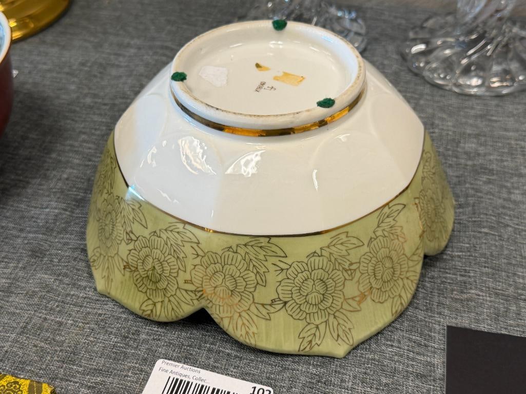 VINTAGE L.J. JAPAN PORELAIN LOTUS SHAPED SCALLOPE DEDGE BOWL WITH GREEN AND GILT ACCENTS - 6