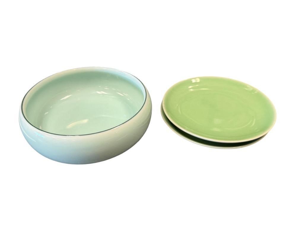 LONGQUAN CELADON GLAZE CHINESE BOWL AND TWO LONGQUAN CELADON GLAZE PLATES: EACH PIECE IS MARKED ON THE BOTTOM, NO CHIPS OR CRACKS, BOWL INCLUDES PRESENTATION BOX 5 3/4" AND 6" ROUND