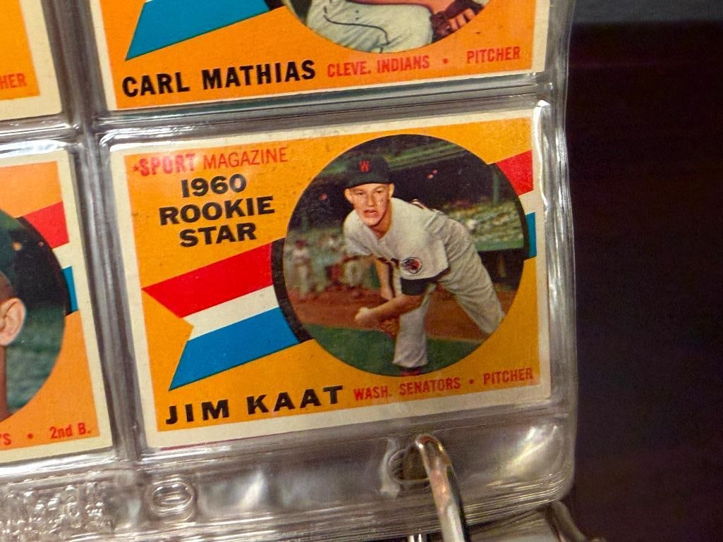 1960 TOPPS BASEBALL CARD SET - 10