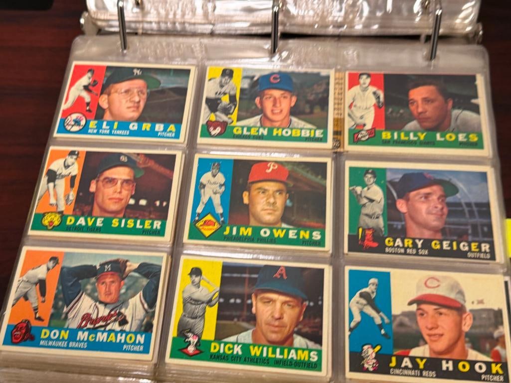 1960 TOPPS BASEBALL CARD SET - 13