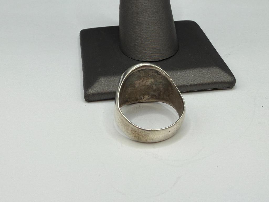 VINTAGE STERLING SILVER CRUSHED TURQUOISE NATIVE AMERICAN DESIGN RING - 4