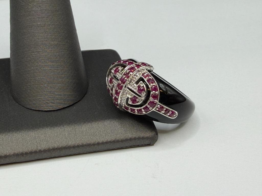 BLACK ART GLASS AND ROUND CUT RUBY FASHION RING - 3