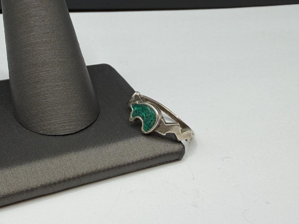 STERLING SILVER NAVAJO BEAR FETISH GREEN ENAMEL RING - 3