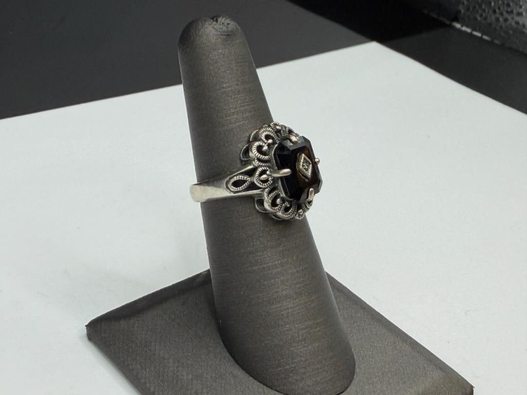STERLING SILVER EMERALD CUT BLACK ONYX FILIGREE DESIGN RING - 2