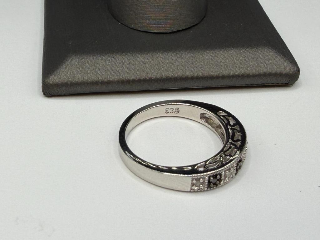 STERLING SILVER BLACK AND WHITE DIAMOND FASHION RING - 5