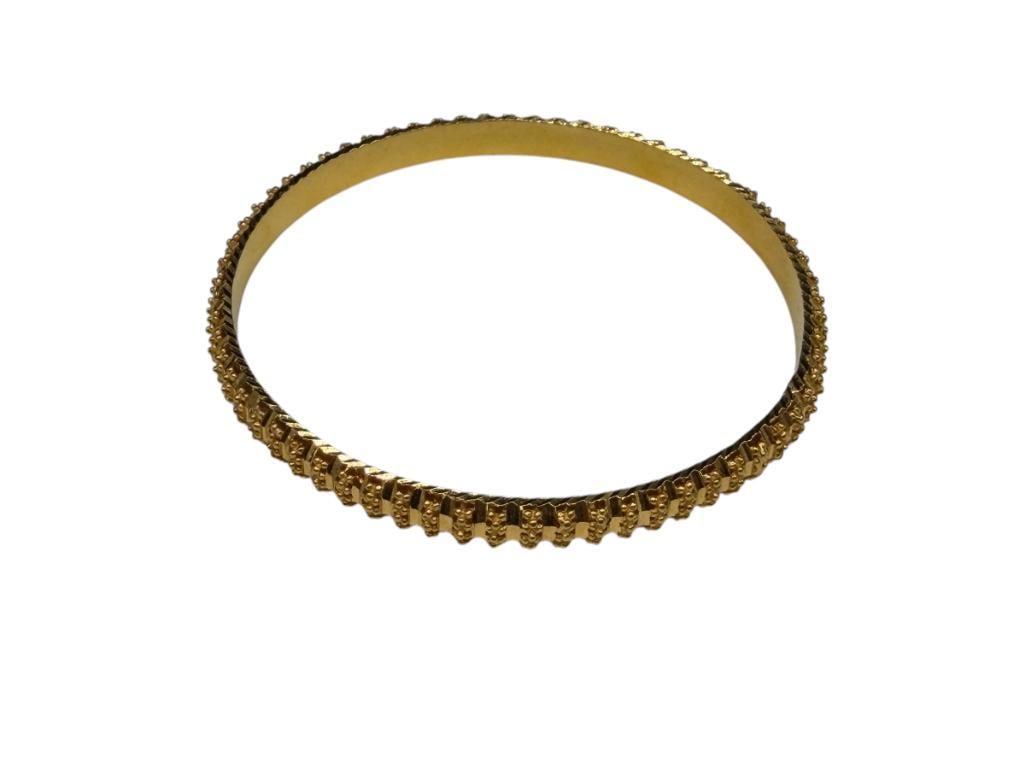 EUROPEAN 21K YELLOW GOLD BANGLE BRACELET FEATURING UNIQUE TEXTURED DESIGN - 2