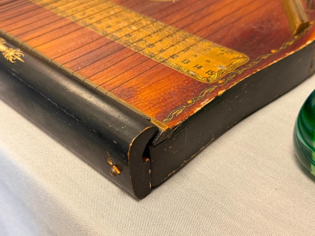 VINTAGE NO. 2 1/4 AUTOHARP - 5