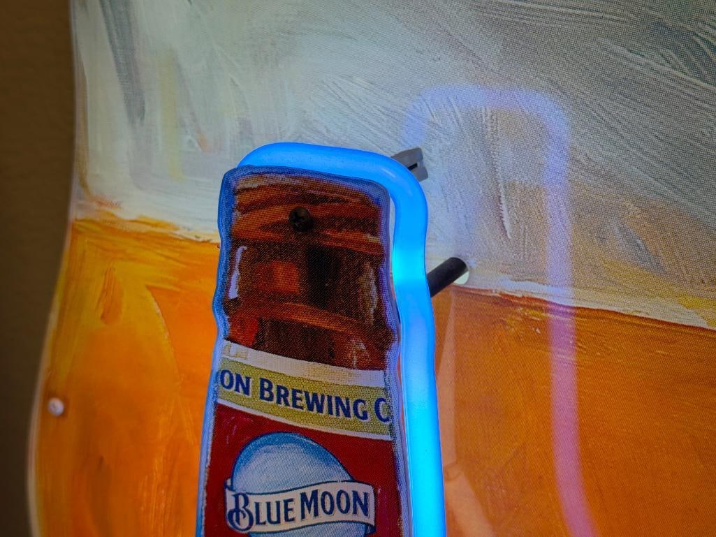 BLUE MOON BREWING CO. ILLUMINATING NEON SIGN UNIQUELY INTERPRETED MAN CAVE / BAR SIGN - 4