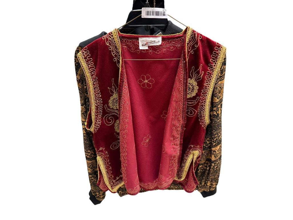VINTAGE SHOPPING INTERNATIONAL TURKISH OTTOMAN RED VELVET VEST (1 of 9)