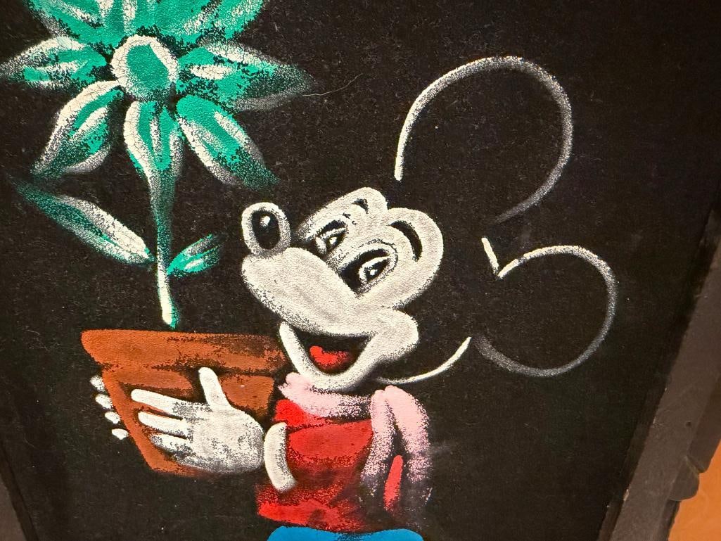 VINTAGE DISNEY THEMED MICKEY MOUSE HOLDING A POTTED PLANT PAINTING ON VELVET SIGNED VICTOR - 5