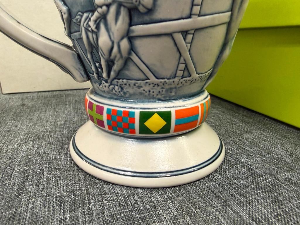 1992 AVON WINNER'S CIRCLE STEIN MADE IN BRAZIL - 4