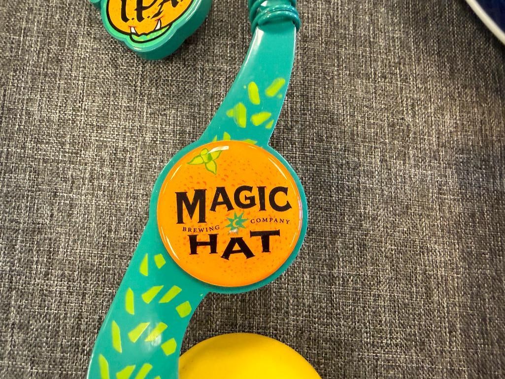 SNOW ROLLER AND ELECTRIC EEL IPA MAGIC HAT BREWING COMPANY BEER TAP HANDLES - 13
