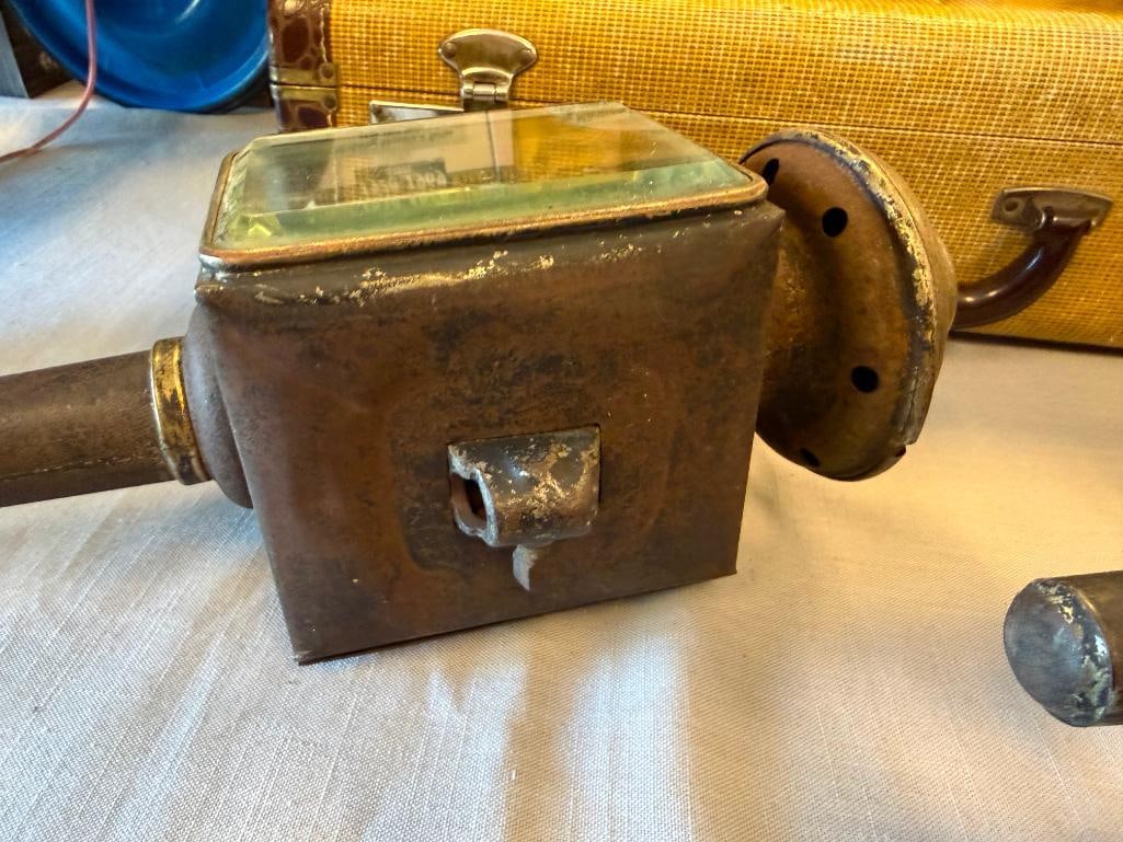 PAIR OF ANTIQUE CARRIAGE OR COACH LAMPS - 7